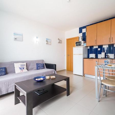 Bay View Apartment W/Pool 3-Min Walk To The Beach Albufeira Bagian luar foto