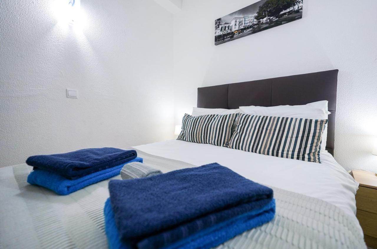 Bay View Apartment W/Pool 3-Min Walk To The Beach Albufeira Bagian luar foto