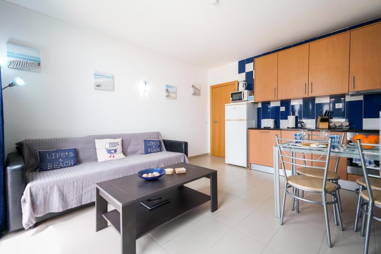 Bay View Apartment W/Pool 3-Min Walk To The Beach Albufeira Bagian luar foto