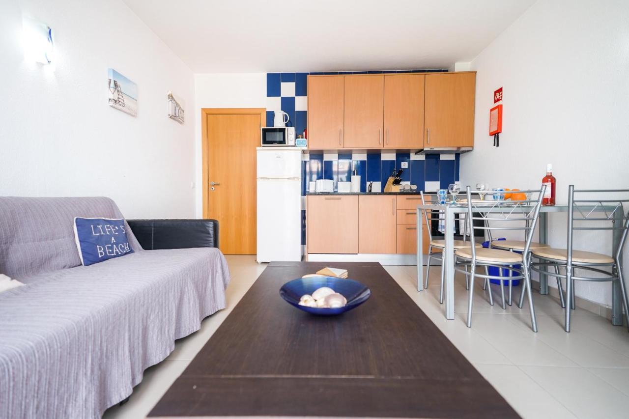 Bay View Apartment W/Pool 3-Min Walk To The Beach Albufeira Bagian luar foto